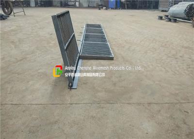 China With Angle Bar and Hinges Hot Dipped Galvanized Grating for Sump  Sewer and Drain for sale