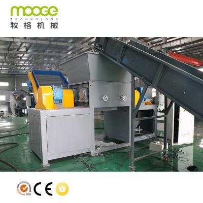 China Raffiabast-riesige industrielle Plastikreißwolf-Maschine für die Wiederverwertung von PET pp. zu verkaufen
