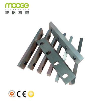 China Maquinaria auxiliar plástica resistente 48-68 cuchillas de la trituradora de Hrc para el plástico en venta