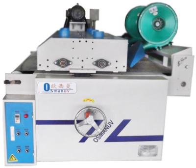 Chine Dispositif d'enduction UV de rouleau de tache pour la machine 5m/Min L650mm d'impression de Digital/dépoussiérage à vendre