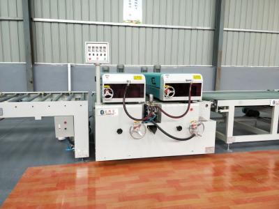 China AC 110v White Double Hot Melt Roll Coater 920mm Effecive Width for sale