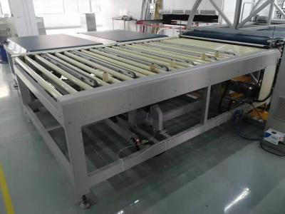 China 2m*0.6m*1.5m Conveyor Belt Machine with Rubber Belt Automatic Operation en venta