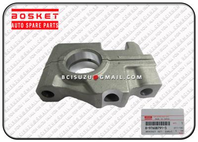 China 6WF1 6HK1 Isuzu Engine Parts 8976087911 Camshaft Cylinder Head Bracket Set for sale