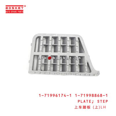 China 1-71996174-1 1-71998868-1 Running Board Step Plates For ISUZU FVZ34 6HK1 for sale