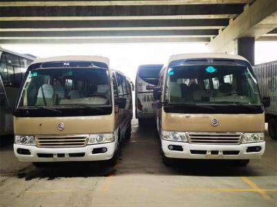 China Motor diesel de Mini Coaster Bus 22-29seats Dragon Used Mini Coach Yuchai 90kw 2015-2017 de oro en venta