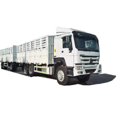 China 2 Vans Cargo Truck Euro Ii Howo Powerful Cargo Truck 420hp Double Fence Trailers Truck for sale