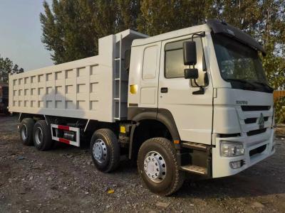 China Tweede Hand Tipper Truck 8x4 12 Vrachtwagen van de de vernieuwings de Klantgerichte Stortplaats van de bandenvrachtwagen Te koop