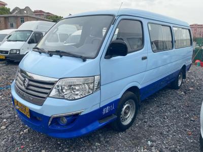 China Used 12 Seater Minibus White And Blue Color 11 Seats Golden Dragon Hiace XML6532 Gasoline Engine LHD for sale