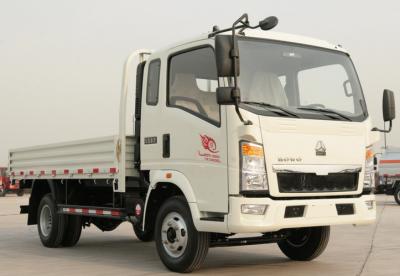 China Used Small Trucks 4×2 Drive Mode Loading 4-6 Tons Right Hand Drive Sinotruck Howo Lorry Truck for sale
