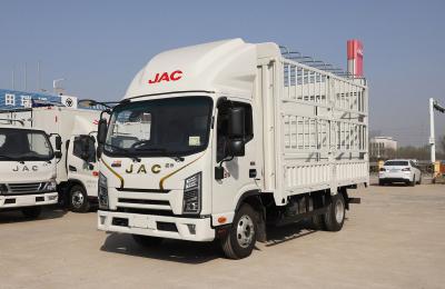 China Used Cargo Trucks From China JAC S6 Model 4*2 Light Truck Cummins Engine 160hp à venda
