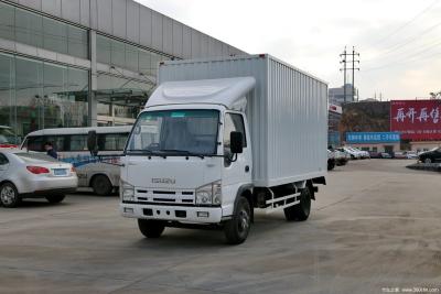 中国 15 Ton Cargo Truck Euro 4 Isuzu 4×2 Van Lorry Truck 6 Tires Multi Leaf Springs 35 Cubic Box 販売のため