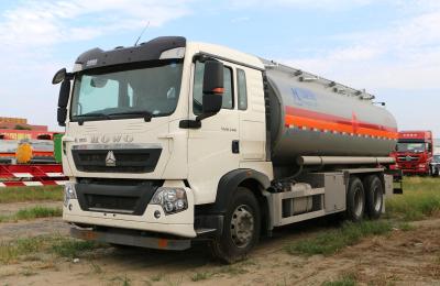 China Sinotruck Howo 6*4 Drive Mode 10 Tyre Oil Tanker Truck 25 Cubic 10 Meters Long LHD for sale