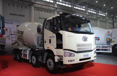 中国 Concrete Mixing Truck 6.5 Cubic FAW 8×4 Cement Mixer Euro 4 Single And Half Cabin LHD 販売のため