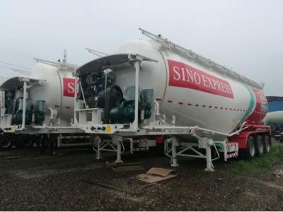 China 50M3 Second Hand Semi Trailers Cement Bulker 11800x2500x3990mm Dimension for sale