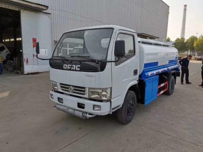 Chine Certification de faible puissance d'OIN de camion de ravitaillement d'huile du camion de réservoir de mazout de 4X2 5000L 5m3 à vendre