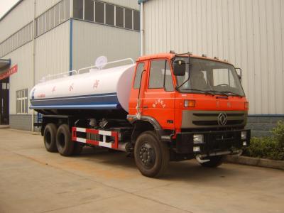 중국 아주 새로운 15 세 제곱 미터 18 톤 동풍 4x2 6x4 저수 탱크 스프링클러 트럭 판매용