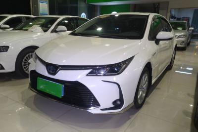Chine Véhicule utilisé de New Energy de voiture de Corolla avec la voiture blanche de berline de portes de la couleur 4 de sièges du pionnier 5 de Corolla 20191.2T S-CVT à vendre