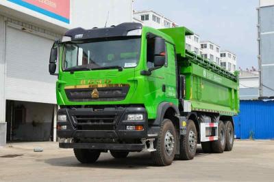 China Nuevo camión volquete 8*4 50tons de HOWO Tipper Truck New Model TX 440hp en venta