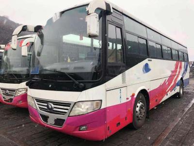 China La ciudad usada los autobuses interurbanos largos de segunda mano del pasajero del viaje de Yutong transporta al coche diesel usado Buses de LHD en venta