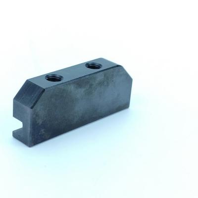 China Metal Processing Machinery Parts RoHs Forged Black Powder Solid Transmission Mount Bracket for sale