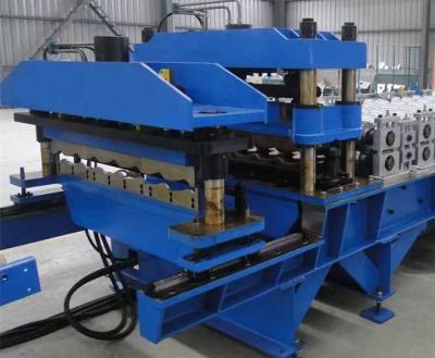China High Efficiency Standing Seam Roll Forming Machine 13 Rows Roller Station for sale