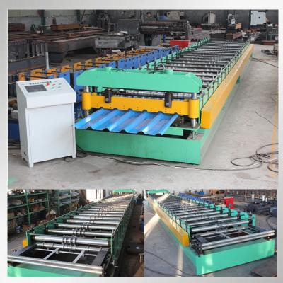 China Durable Metal Roof Roll Forming Machine 6 - 15m / Min Rolling Speed For Roofing Cladding for sale