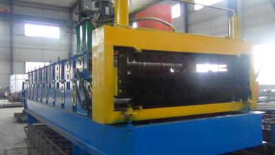 China Standard Roof Sheet Roll Forming Machine 14 Roller Stations With Cycloidal Reducer for sale