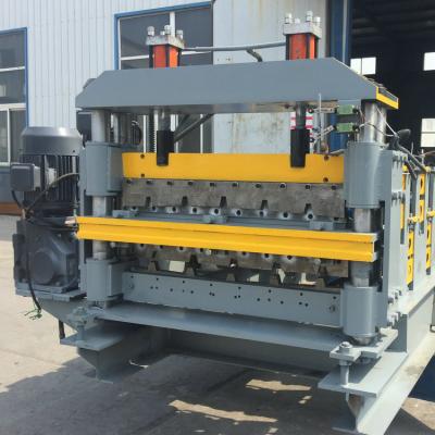 China Roof And Wall Double Layer Roll Forming Machine 14 Rows Roller Station for sale
