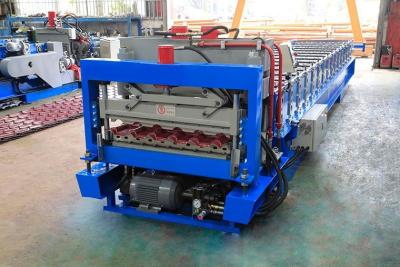 China Cladding Sheet Making Cold 0.4mm Roof Roll Forming Machine Easy Operate for sale