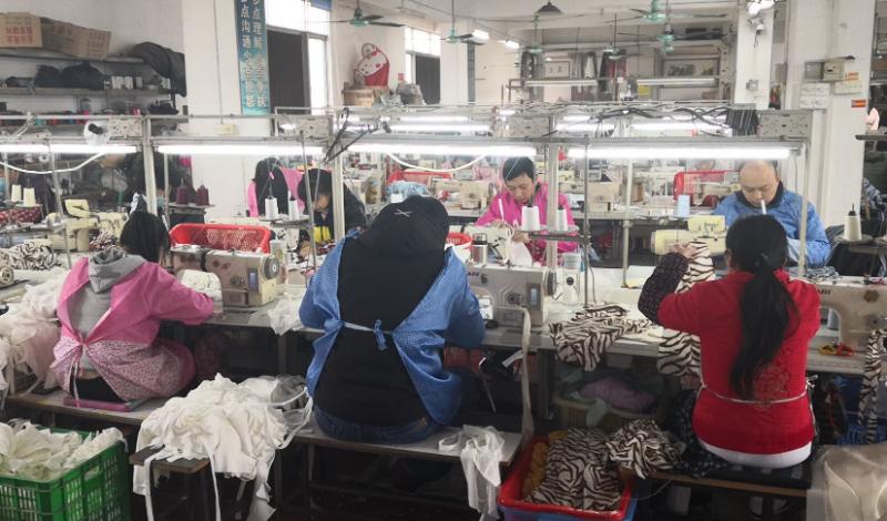 Proveedor verificado de China - Guangzhou Beianji Clothing Co., Ltd.
