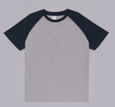 中国 少しの衣類OEMの工場230g Raglanの円形の首のShort-Sleeved 100%の綿のTシャツ 販売のため