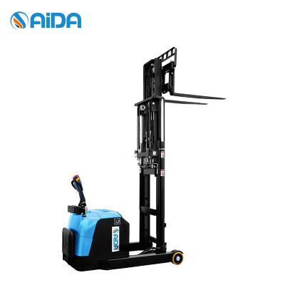 China Electric Reach Trucks 5000mm Lift Height for sale