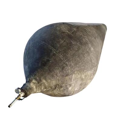 China Rubber Pneumatic Air Bags , Black Cylindrical Boat Launching Airbag for sale