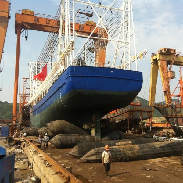 Quality 100% Natural Rubber Ship Launching Airbags For Shipyards Floating Dry Docks for sale