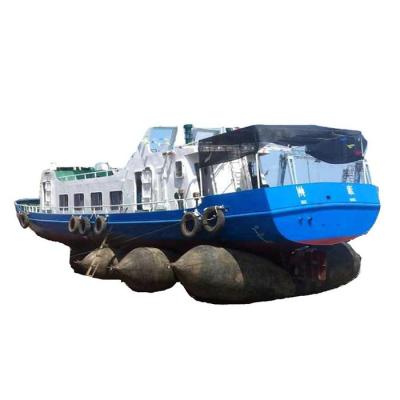 China Flexible Boat Salvage Airbags , Cylindrical Natural Rubber Ship Airbag for sale