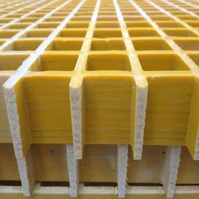 China Deck and Walkway Polyester FRP Custom Pultruded Micro Mesh Grating with 38x38mm Size for sale
