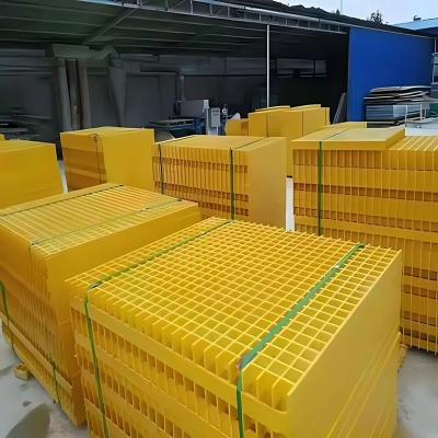 China Light Weight High Strength FRP Grid Fiberglass Grating Customizable and Long-Lasting for sale
