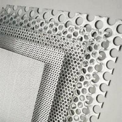 China Square Holes Perforated Aluminum Sheet 1060 Thickness 3mm Hole Diameter 0.5-6mm for Your for sale