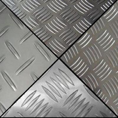 China Tread Aluminium Plate 1050 1060 3003 3105 H14 H22 Embossed Checkered Aluminum Sheet Plate for Bus / Truck / Ship Floor for sale
