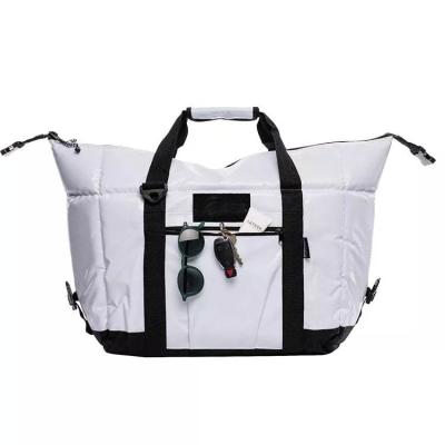 Κίνα 24 Can 30 Can Soft Cooler Bag Απομονωμένο αφρό στο εσωτερικό PEVA επένδυση προς πώληση