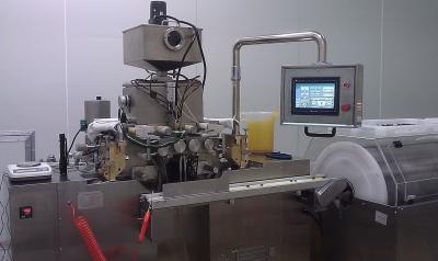 China Pharmaceutical Softgel Encapsulaton Machine For Fish Oil Making for sale