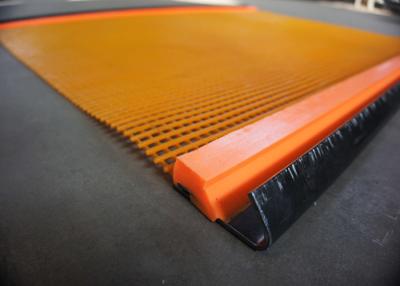 China Square Pu Steel Core Polyurethane Screen Mesh For Wet Or High Humidity Screening for sale