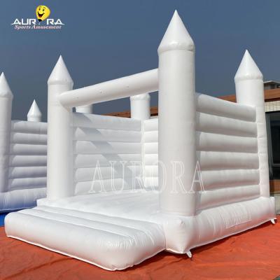 China Indoor Inflatable Bouncy Castle White Wedding Jumping Castle Bounce House for sale