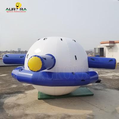 China Drijvende opblaasbare water Saturnus Rocker sleepbare UFO boot voor pretpark Te koop