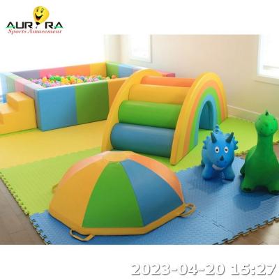 China Orange Rainbow Arch Bridge Climber Kids Playground Equipment Customized Soft Play Games en venta