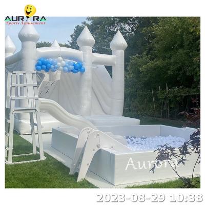 China Wood Frame Inflatable Soft Play Equipment Kids Sets Bubble Dome Bouncy Castle Bouncer White en venta