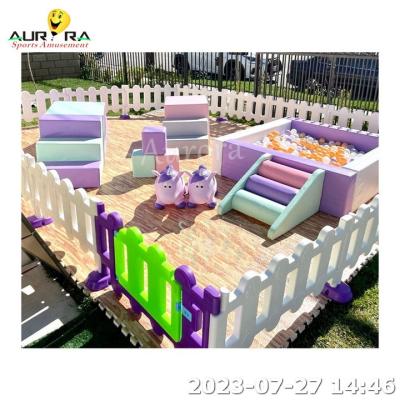 China Ball Pit Pool Equipment Soft Play Fence For Kids White Soft Play Ball Pit en venta