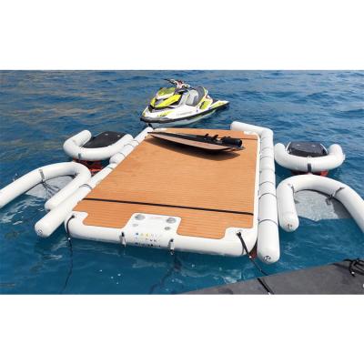 China Inflatable Floating Platform Water Island Jet Ski Dock Mat C Shape Floating Dock For Lake à venda