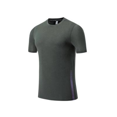 China                  Low Price Men Sports T Shirts Compression Breathable Quick Dry Athletic Fitness Men Gym T Shirts Running Shirt              for sale