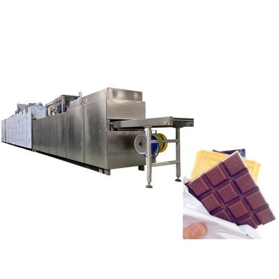 China 50g 100g 150g Chocolate Bar Production Line With Crushed Nuts Feeder for sale